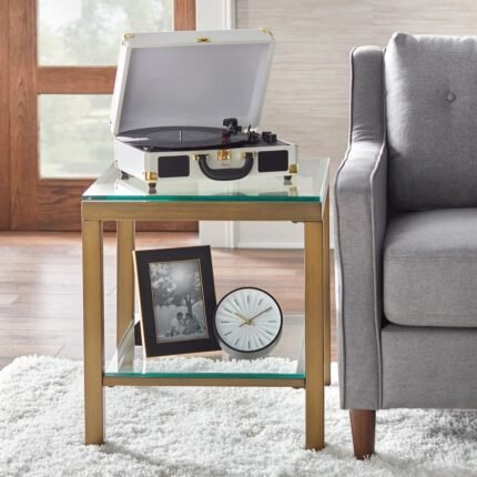 Solid wood end table with glass shelf and goldtone finish for modern living rooms – Modera Furnish